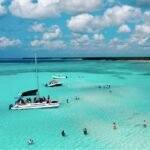 ¿Cuánto cuesta el tour El Cielo en Cozumel? 8 Catamarán en la Playa el Cielo Cozumel durante las mejores fechas para viajar a Cozumel
